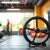 Efektywne ćwiczenia z ab wheel – przewodnik dla początkujących i zaawansowanych